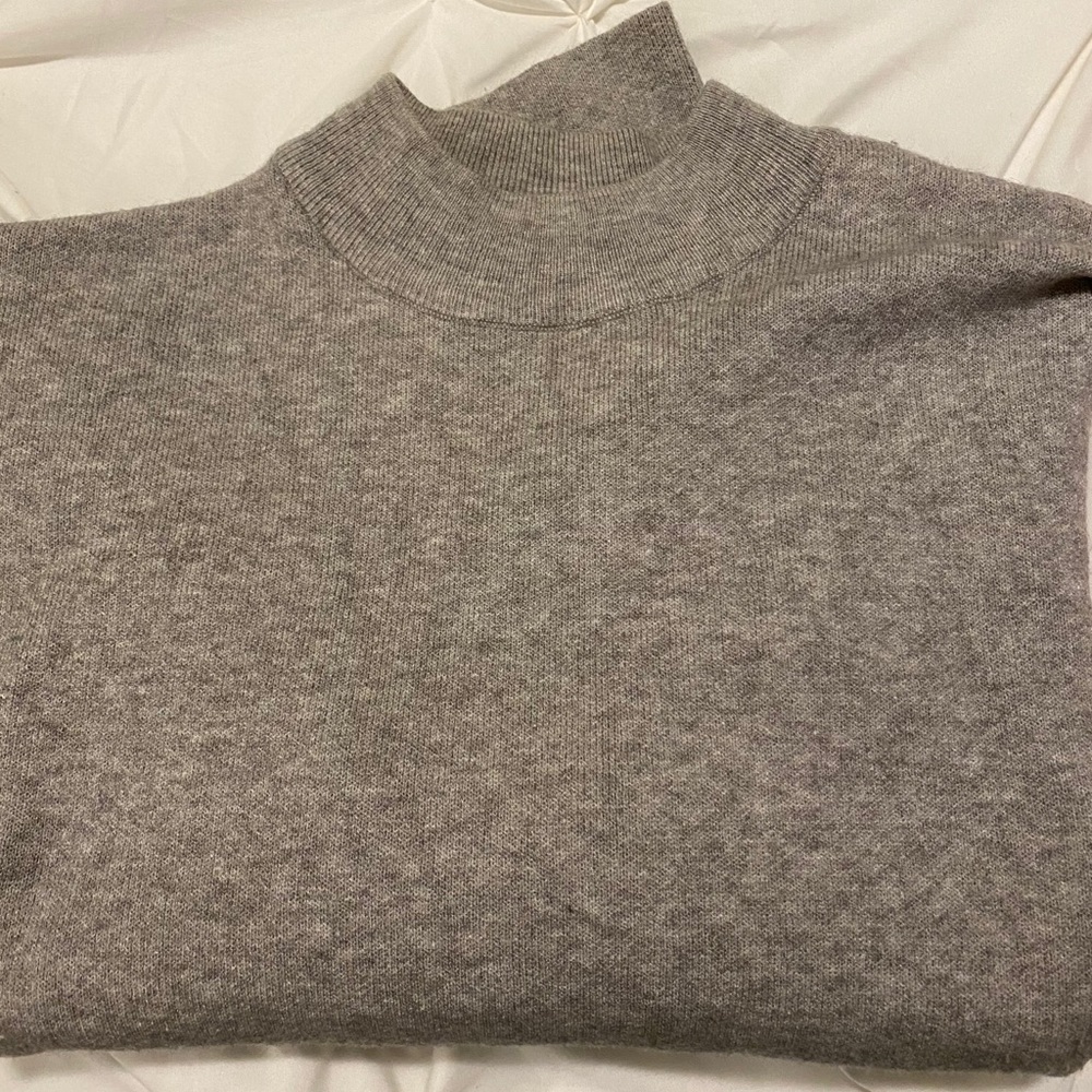 Vera Moda Grey Sweater in Size L